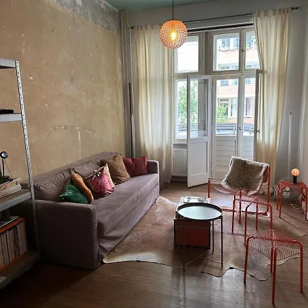 Apartment Geishas Charming Gem By Viktoria Park *